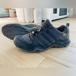 Adidas Men's Terrex Swift R2 Gore-tex Hiking Shoe. Men’s size 10.